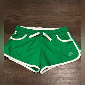 Nike VINTAGE 90s Gray Tag Woman’s Running Shorts Size M